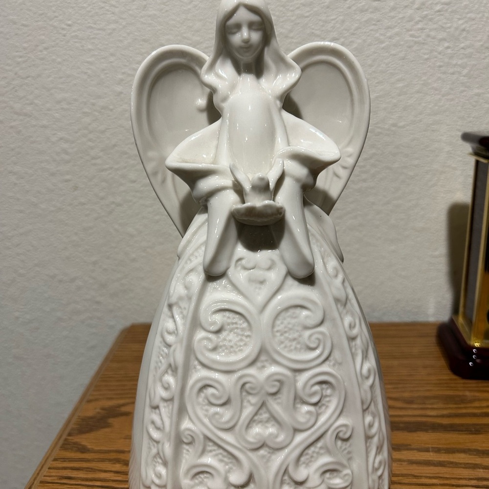 White Angel Figurine Holding Dove NWOT